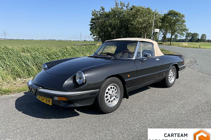 Alfa Romeo Spider 2.0